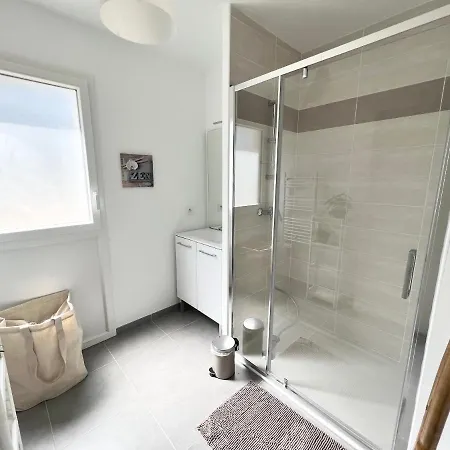 Joli Neuf Apartment